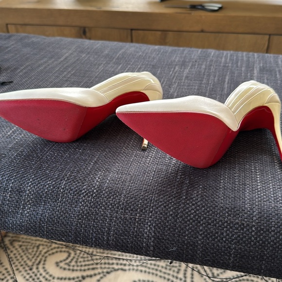 Christian Louboutin White Stiletto Heels with Red Sole size 6.5 - Picture 11 of 14